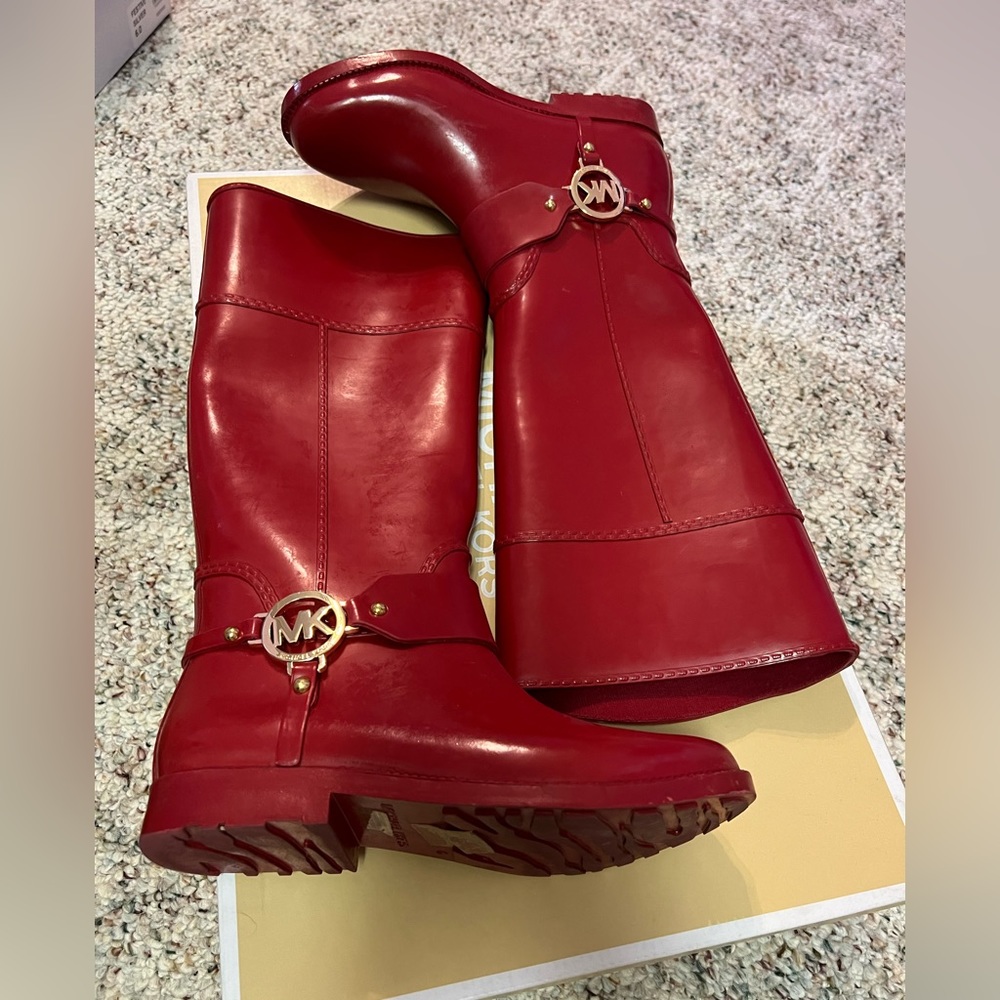 Michael Kors Rainboots